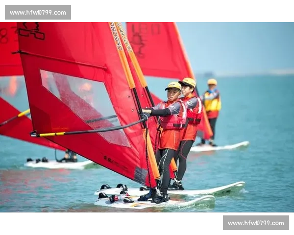 800 少年逐浪赛场:航模里的海洋梦 800 少年逐浪赛场:航模里的海洋梦